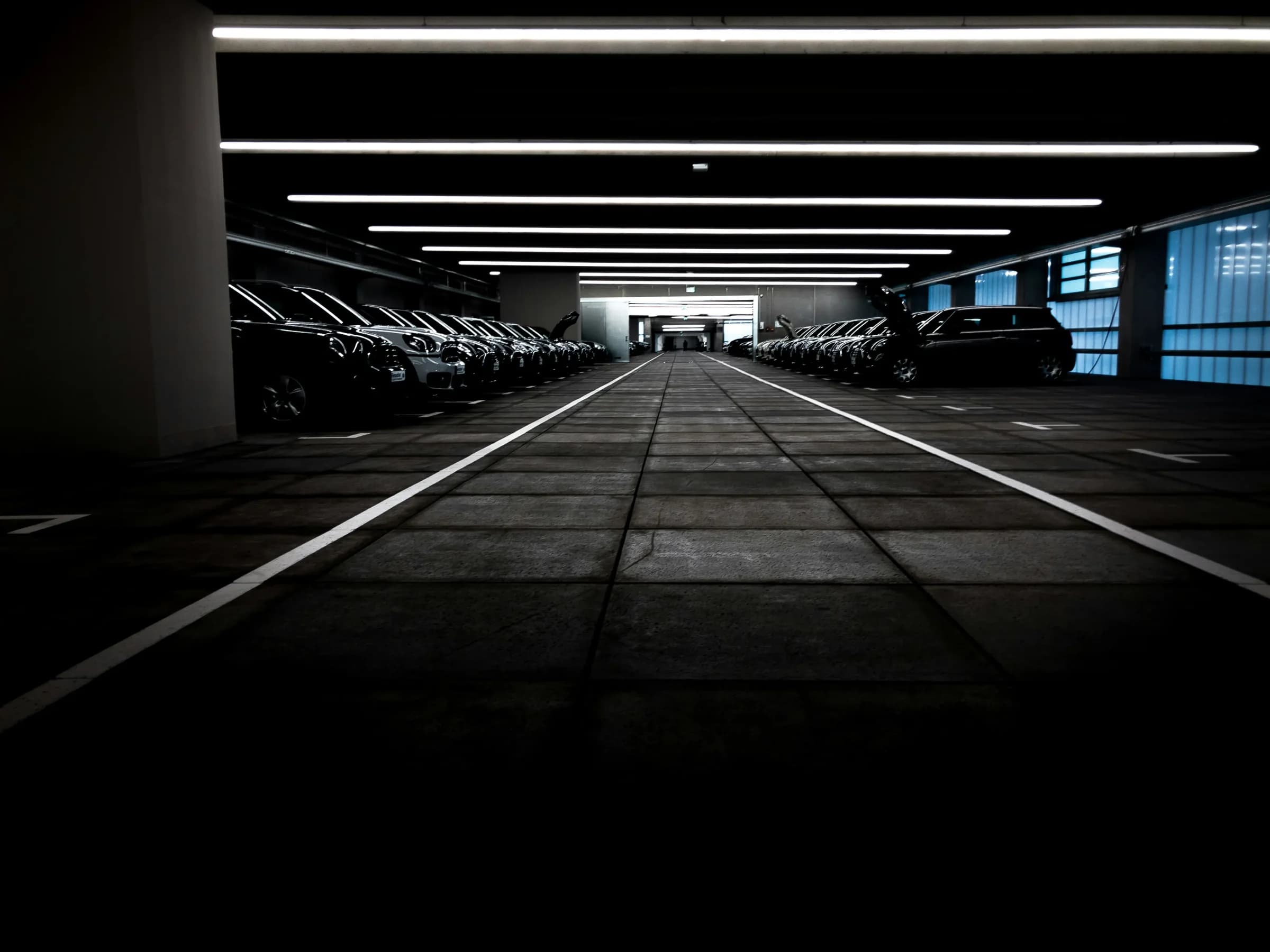 Parking garage